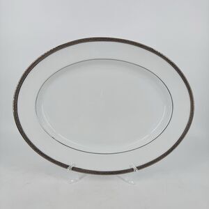 Charter Club Grand Buffet Platinum Oval Serving Platter 13.75” x 10.5”